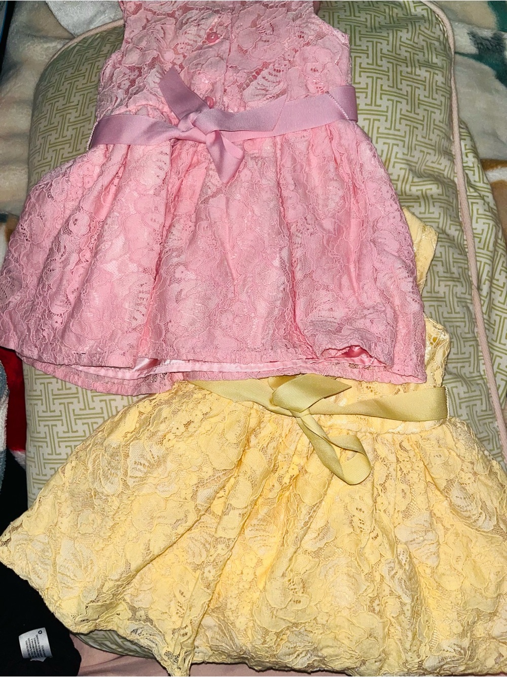 Children’s place Girls Pink and yellow Lace Skirted Bottom with Bow 12-18m